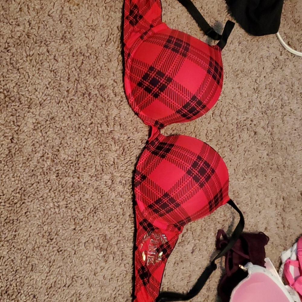 Vs pink bra